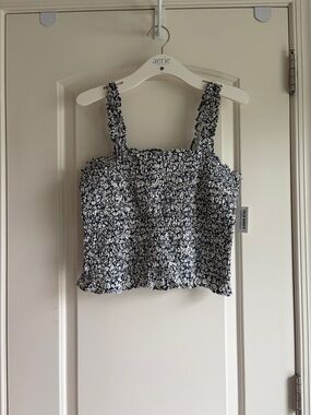 Old Navy Navy & White Floral Smocked Cami